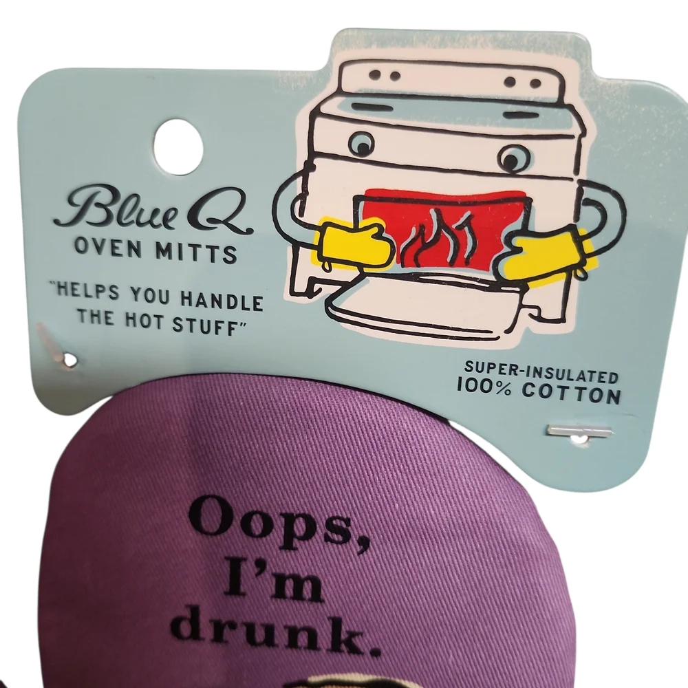 NWT Blue Q Purple Novelty Oven Mitt with Humorous Text "OOPS I'M DRUNK" - Picture 5 of 6